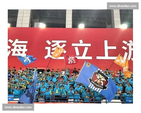 致敬苏州队 “最燃 12 人”:热血与守望照亮绿茵场 致敬苏州队 “最燃 12 人”:热血与守望照亮绿茵场