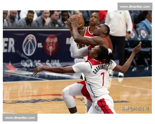 兄弟德比名场面！猛龙 16 分逆转，奥利维尔 0.8 秒空接绝杀亲弟