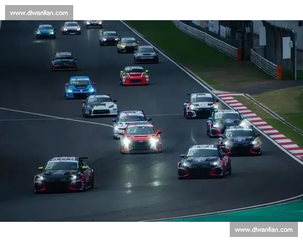 沪上登顶！湖南吉人自有天相车队包揽 TCS 组冠亚军